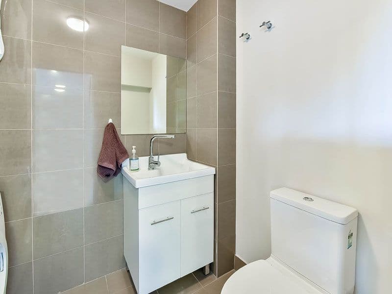 17 Warby Street, Campbelltown - Thumbnail 6