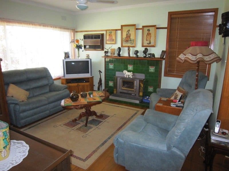 28 Freeman Street, ECHUCA VIC 3564, Echuca - Thumbnail 3
