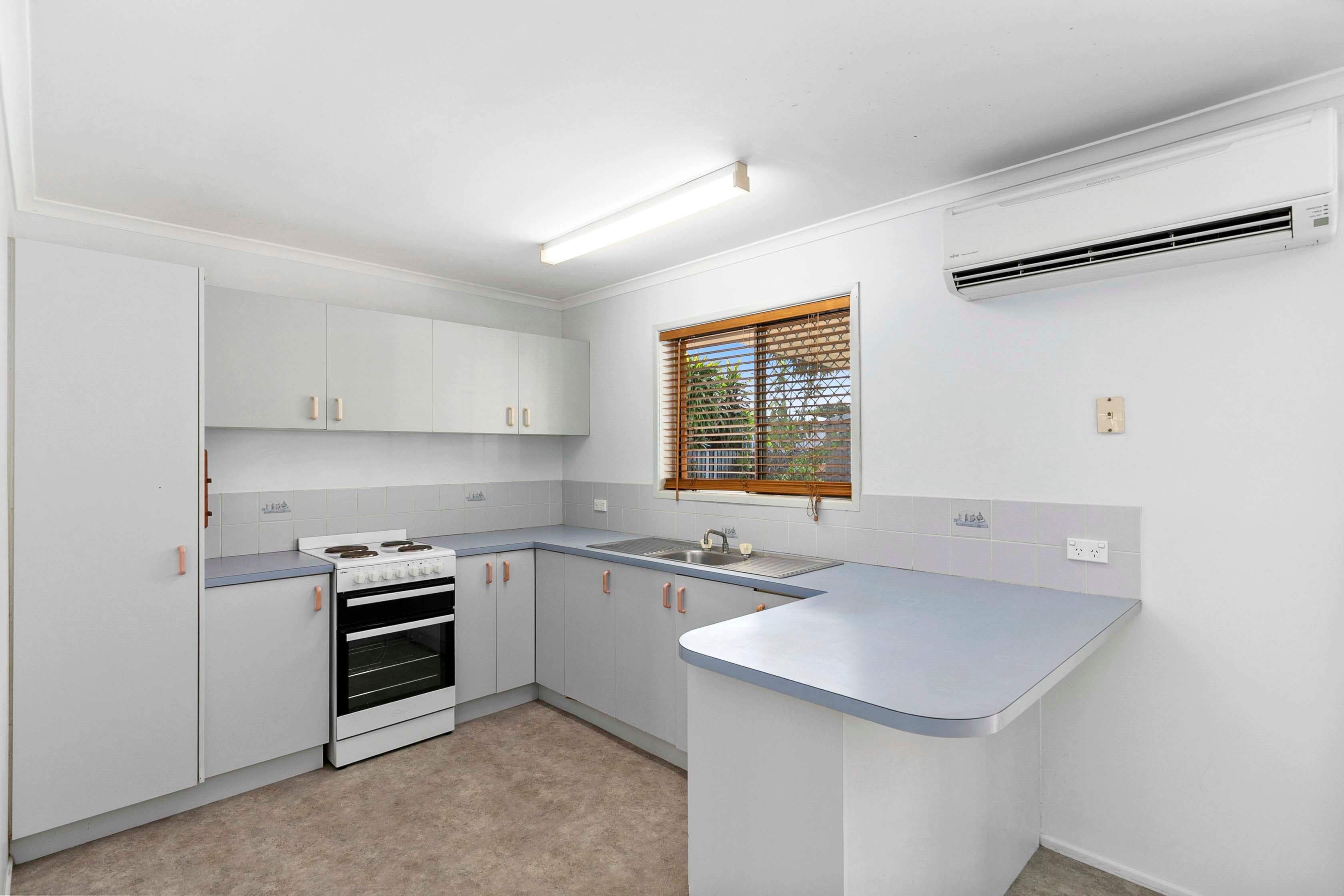 183 Dayman Street, Urangan QLD 4655, Urangan - Thumbnail 6