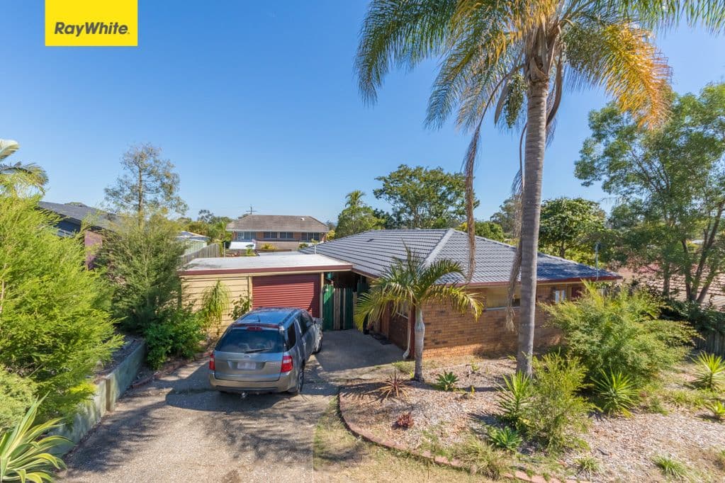 8 Barrine Court, Petrie QLD 4502, Petrie - Thumbnail 2