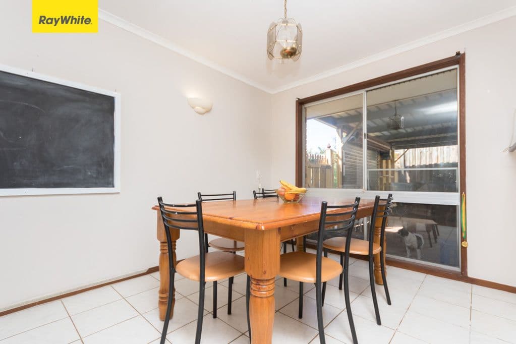 8 Barrine Court, Petrie QLD 4502, Petrie - Thumbnail 5