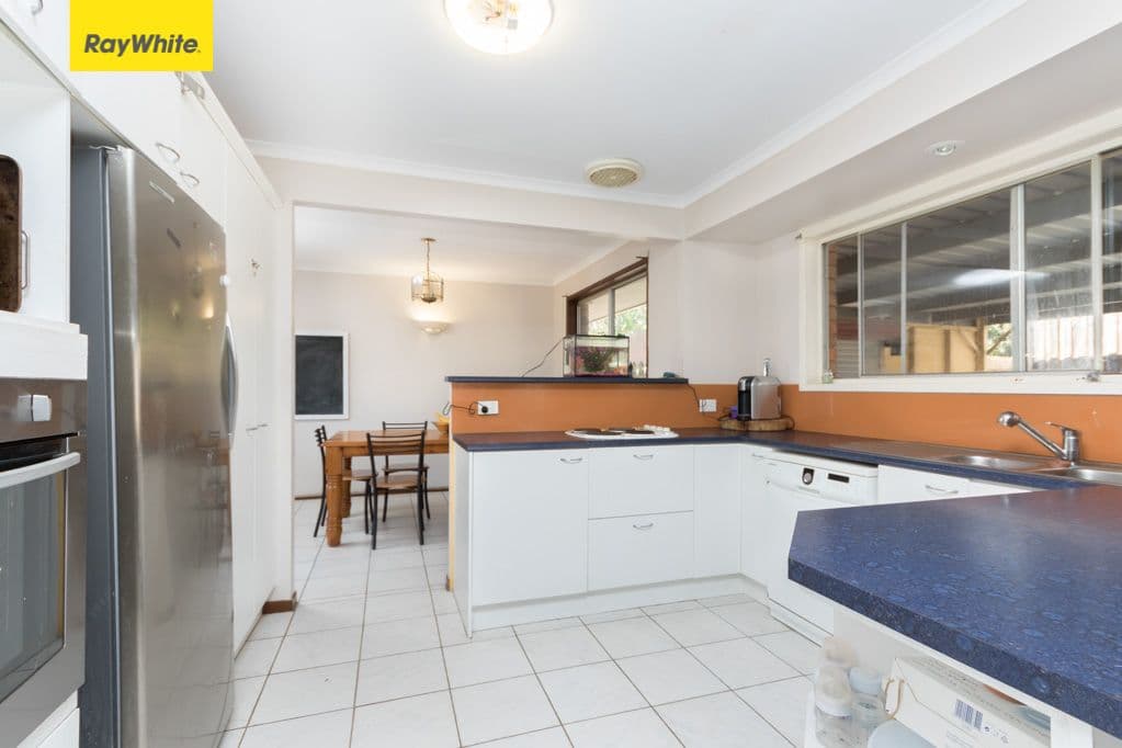 8 Barrine Court, Petrie QLD 4502, Petrie - Thumbnail 6