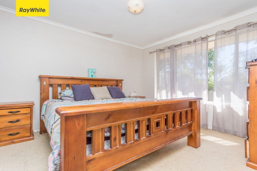8 Barrine Court, Petrie QLD 4502, Petrie - Thumbnail 8
