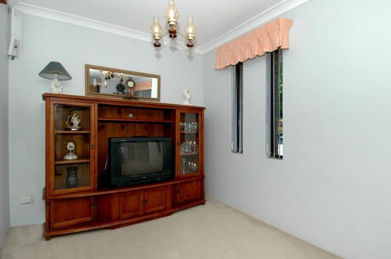 67 Murchison Way, GOSNELLS WA 6110, Gosnells - Thumbnail 5