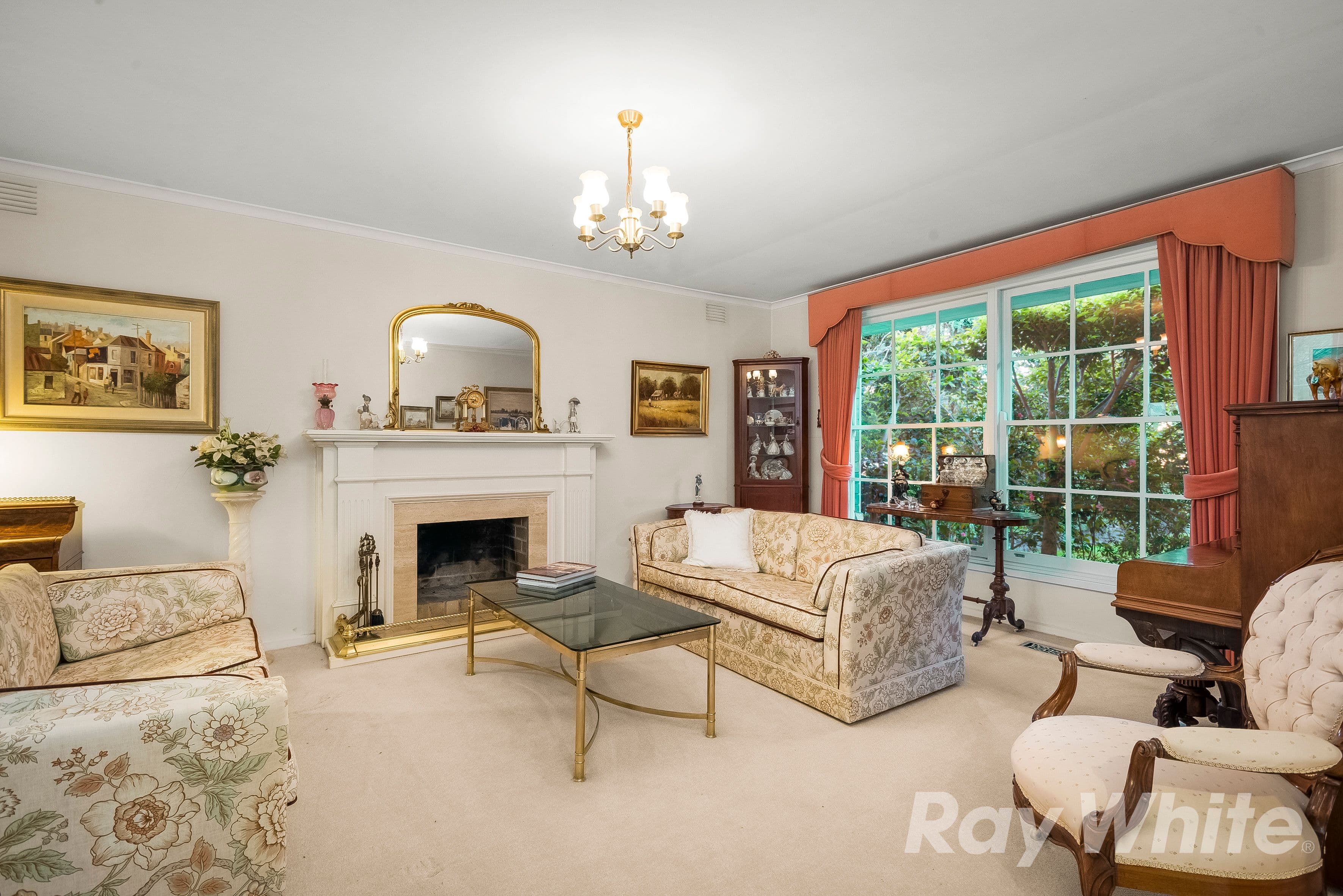 7 Crosby Drive, Glen Waverley VIC 3150, Glen Waverley - Thumbnail 2