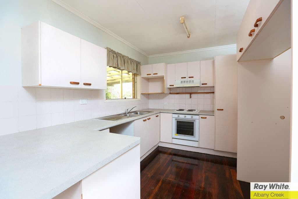 22 Devoran Street, Albany Creek QLD 4035, Albany Creek - Thumbnail 4