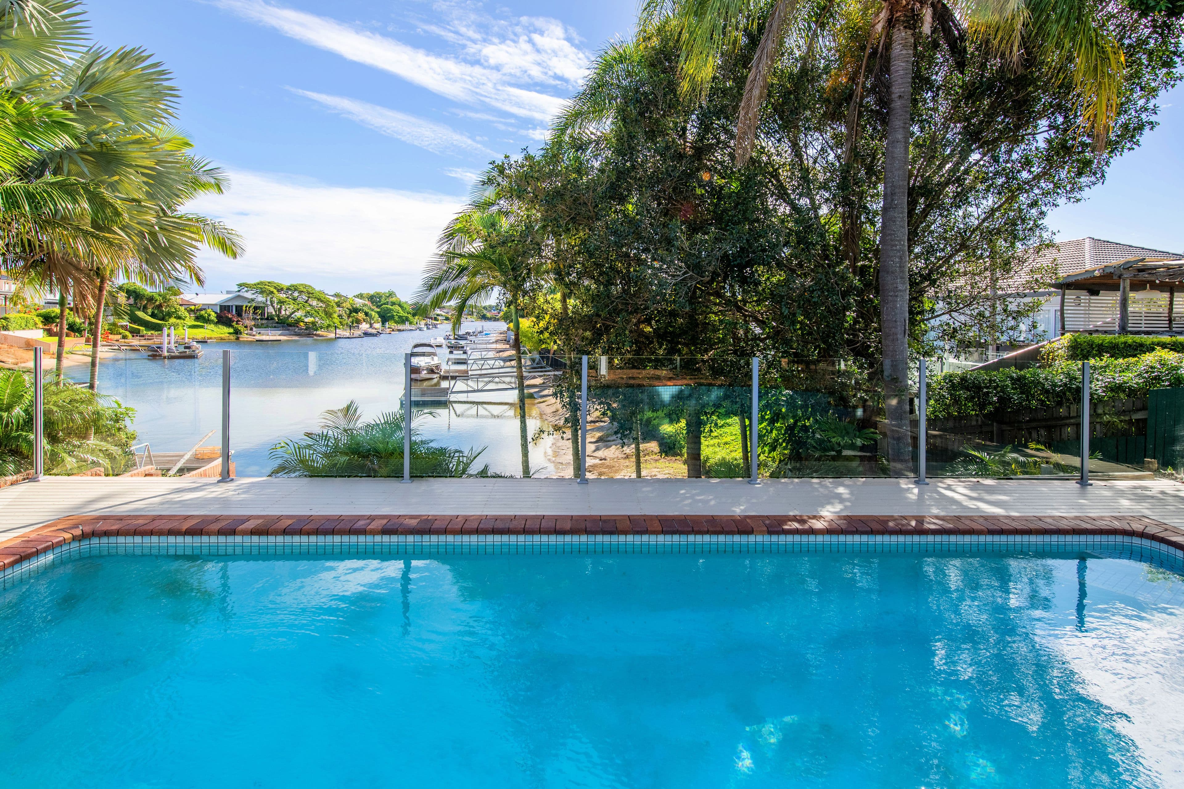 31 McCleary Street, Sorrento QLD 4217, Sorrento - Thumbnail 2