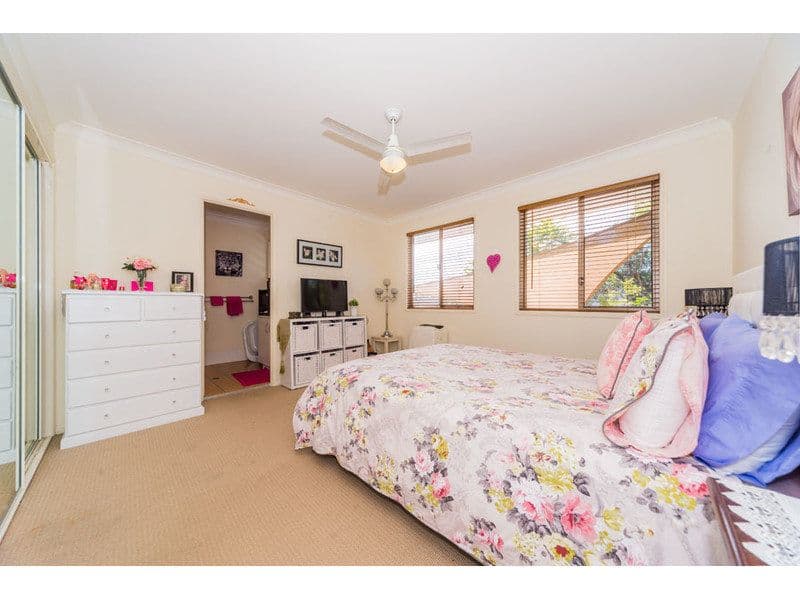 15 Harley Street, Labrador QLD 4215, Labrador - Thumbnail 6