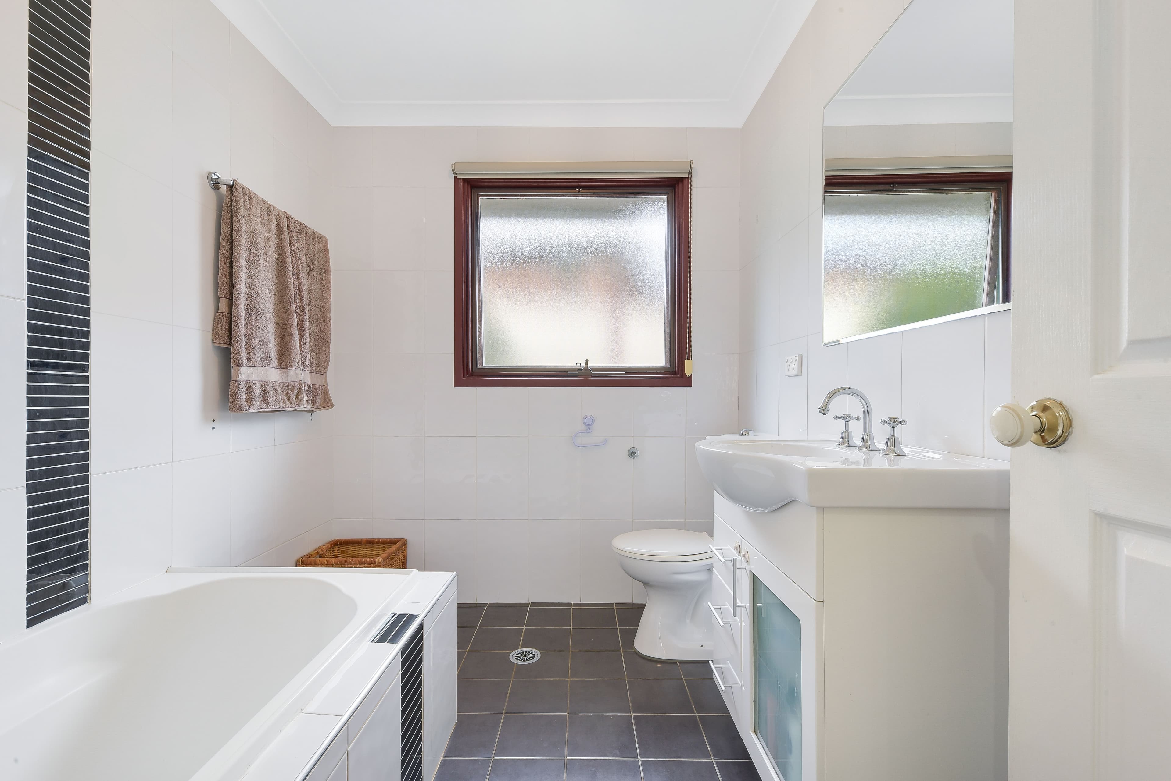 92 Spitfire Drive, Raby - Thumbnail 6