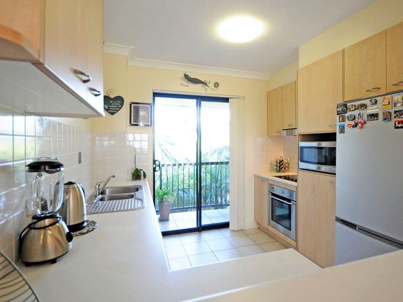 88 'Turtle Bay', 14 Markeri Street, MERMAID BEACH QLD 4218, Mermaid Beach - Thumbnail 5