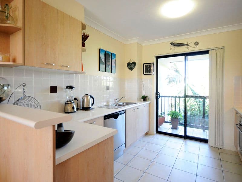 88 'Turtle Bay', 14 Markeri Street, MERMAID BEACH QLD 4218, Mermaid Beach - Thumbnail 6