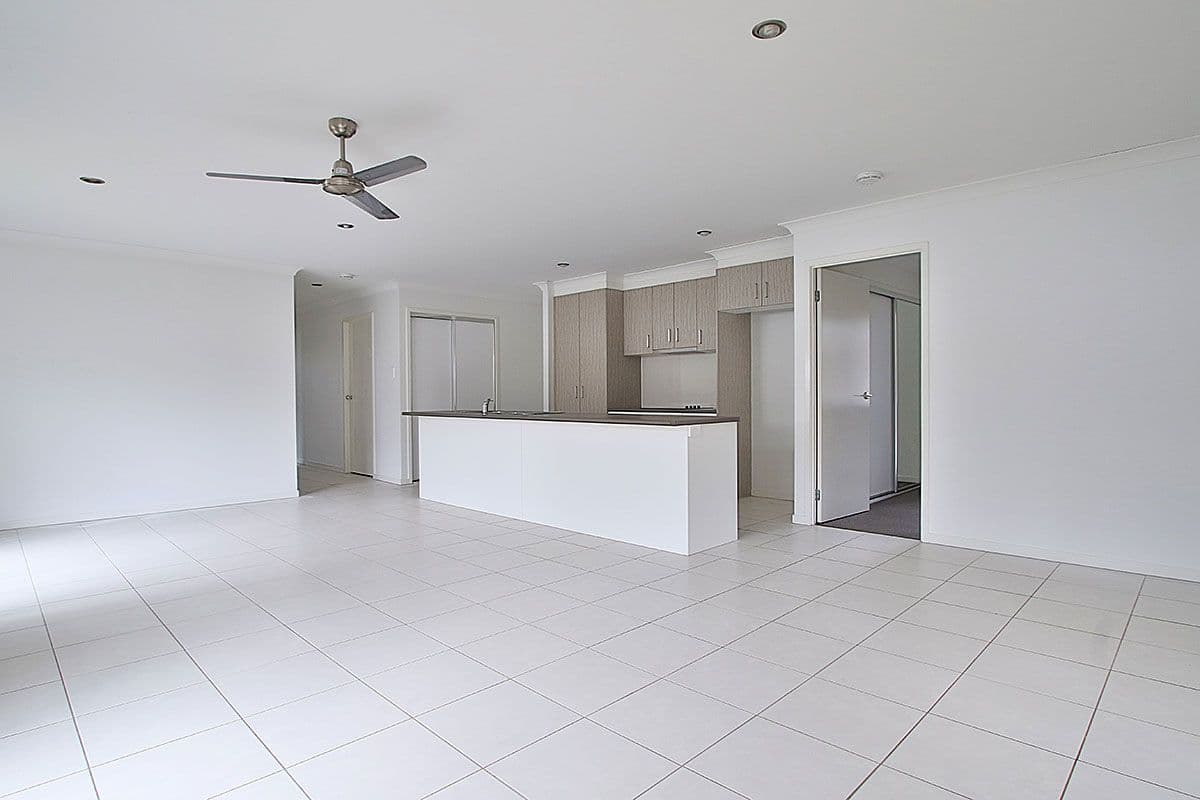 16 Wolverhampton Street, Footscray - Thumbnail 2