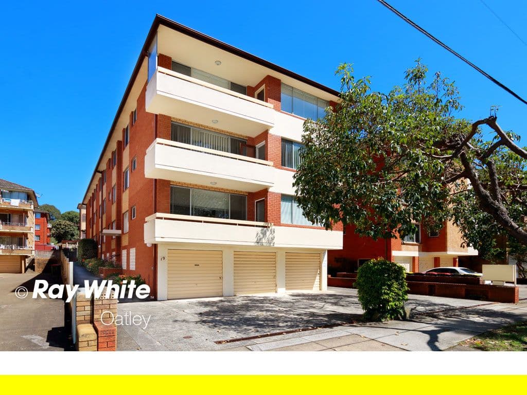19 Cambridge Street, Penshurst NSW 2222, Penshurst - Image 1