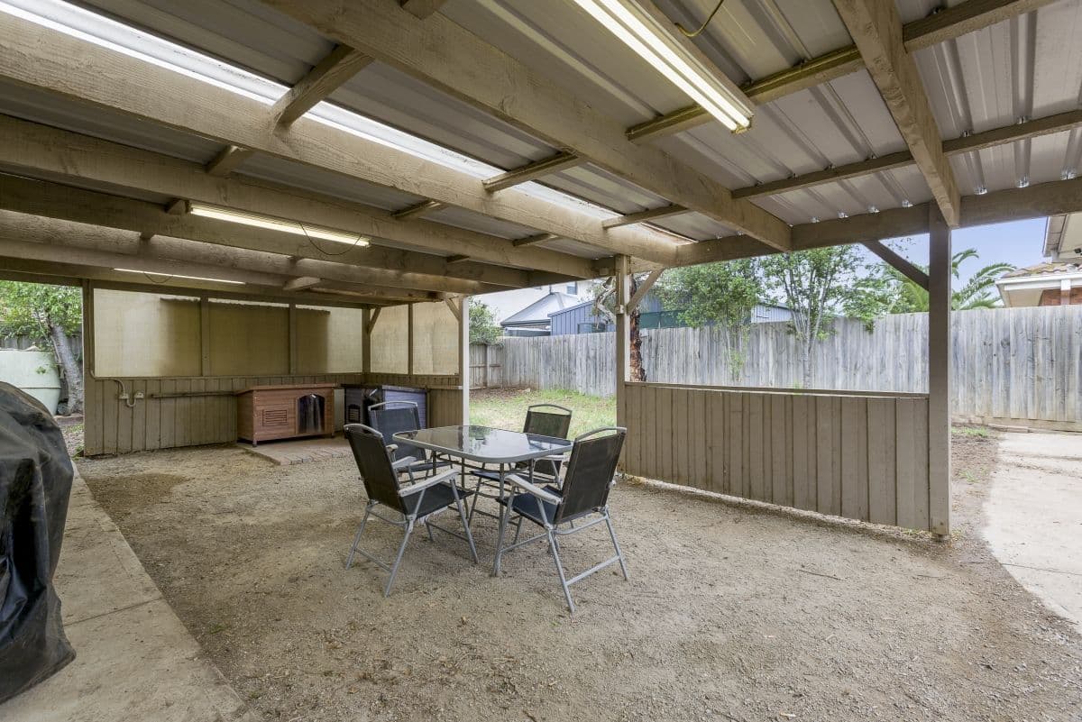16 Grant Avenue, Werribee VIC 3030, Werribee - Thumbnail 3