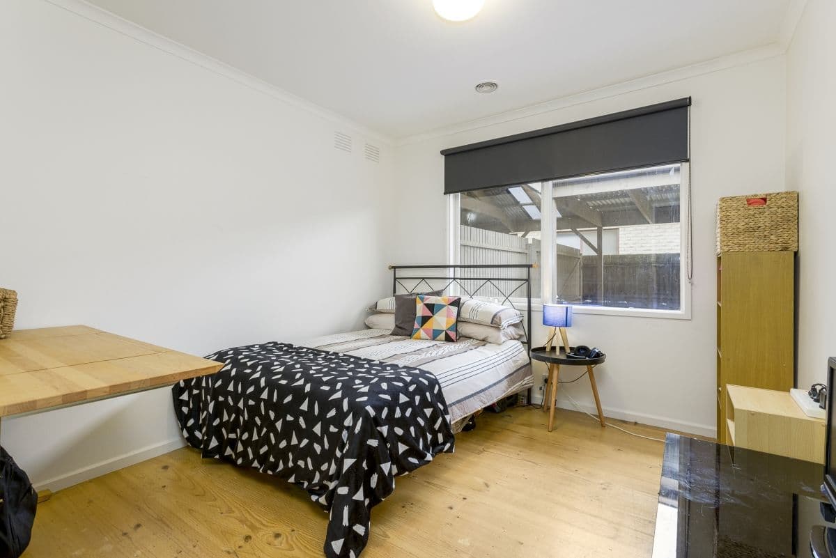 16 Grant Avenue, Werribee VIC 3030, Werribee - Thumbnail 6