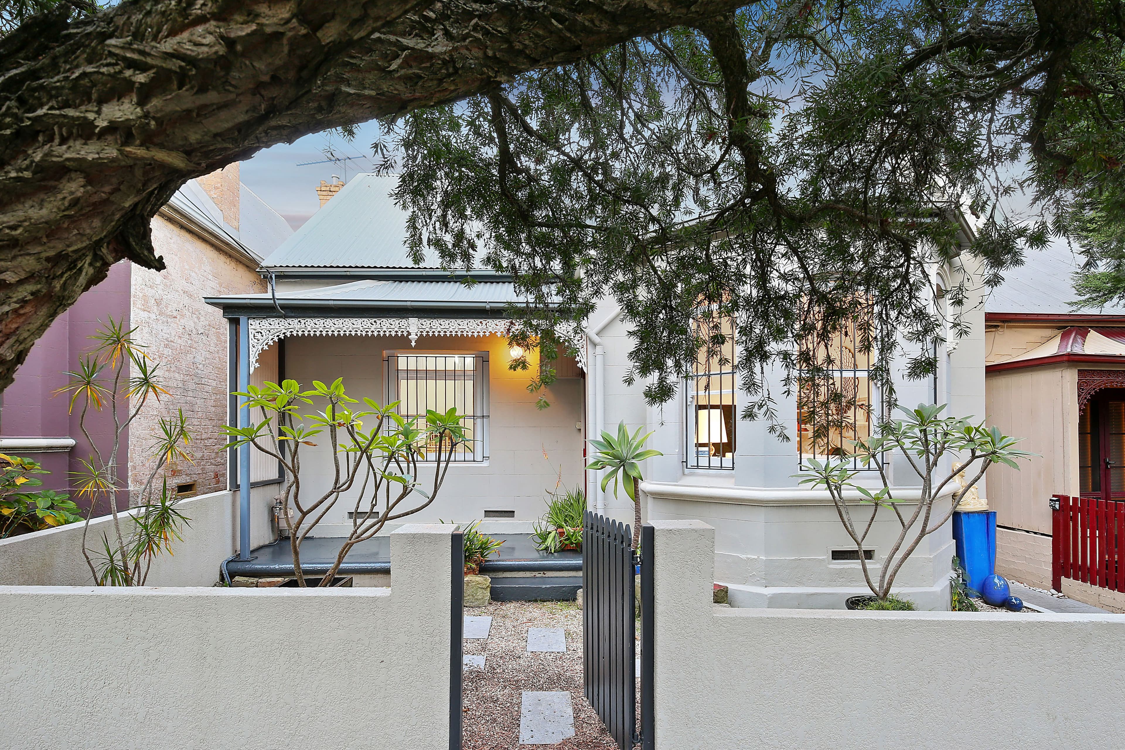 76 Marian Street, Enmore - Thumbnail 2