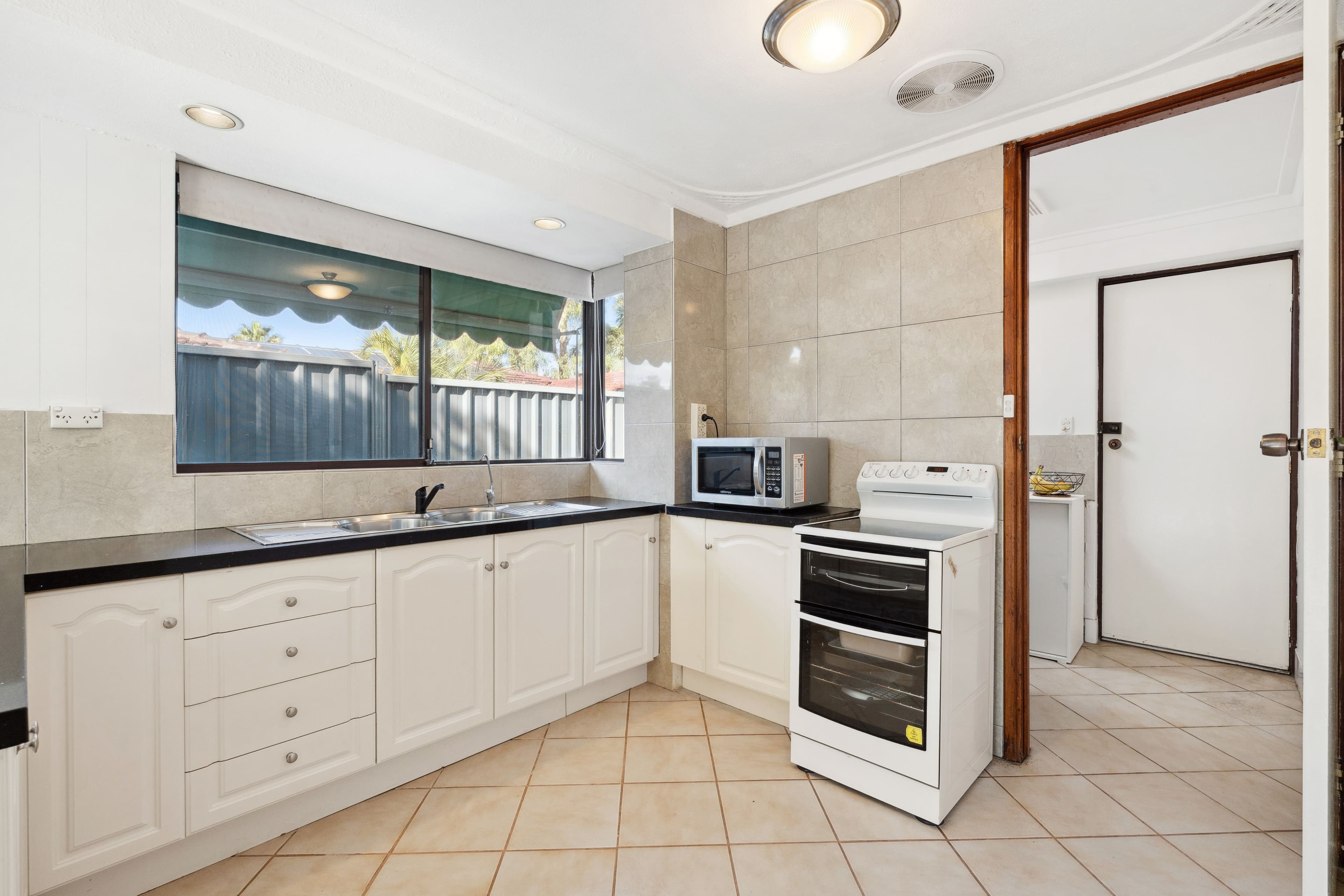 6 Eagle Street, Craigie WA 6025, Craigie - Thumbnail 8