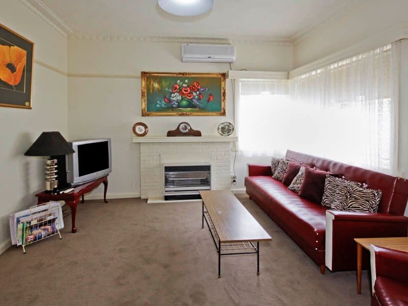 13 Mowat Street, GEELONG WEST VIC 3218, Geelong West - Thumbnail 2