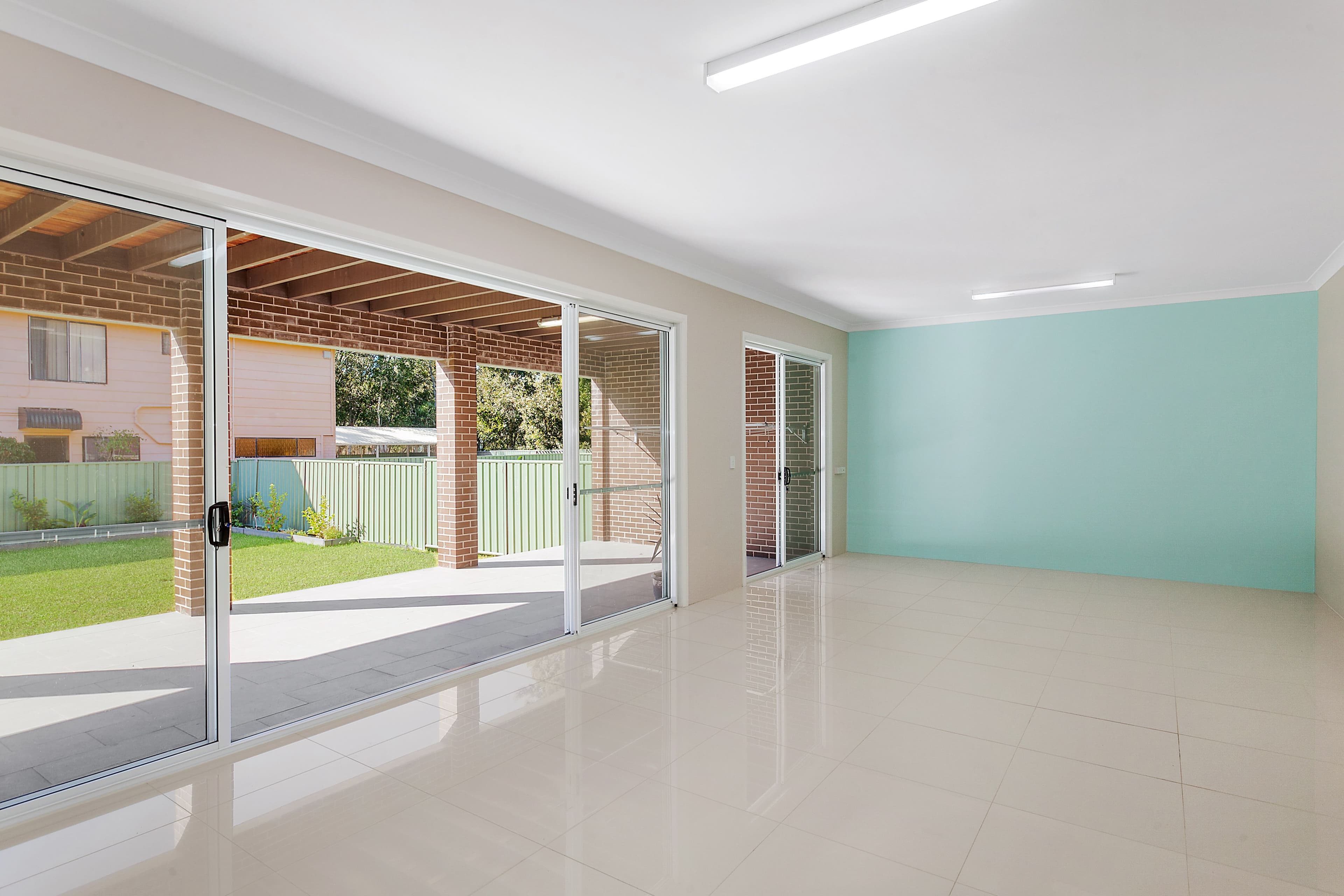 123 Lakedge Avenue, Berkeley Vale - Thumbnail 5