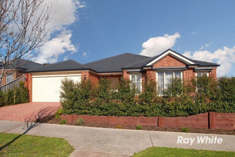 41 Sussex Avenue, CRANBOURNE VIC 3977, Cranbourne North - Image 1