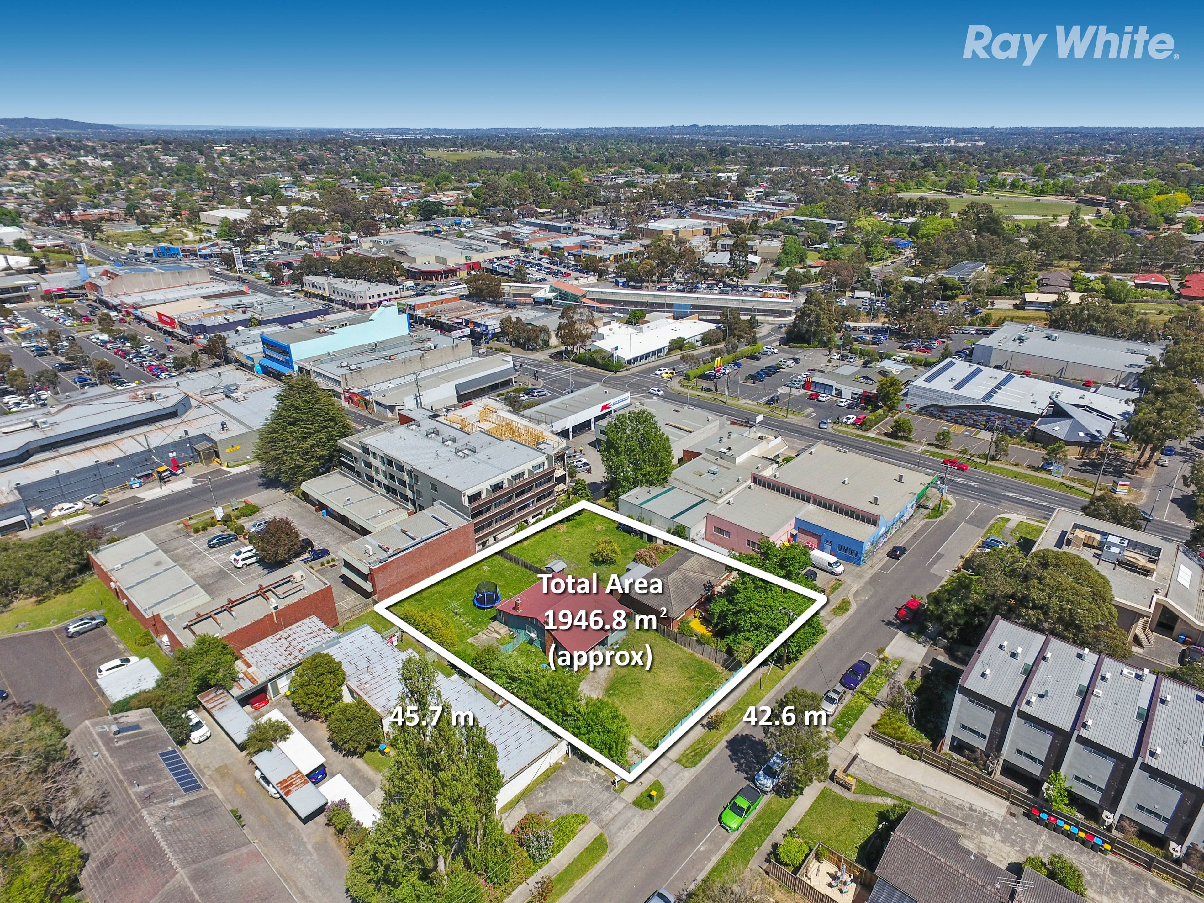6 Auldstone Place, Huntfield Heights - Image 1