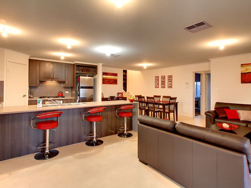 6 Auldstone Place, Huntfield Heights - Thumbnail 3