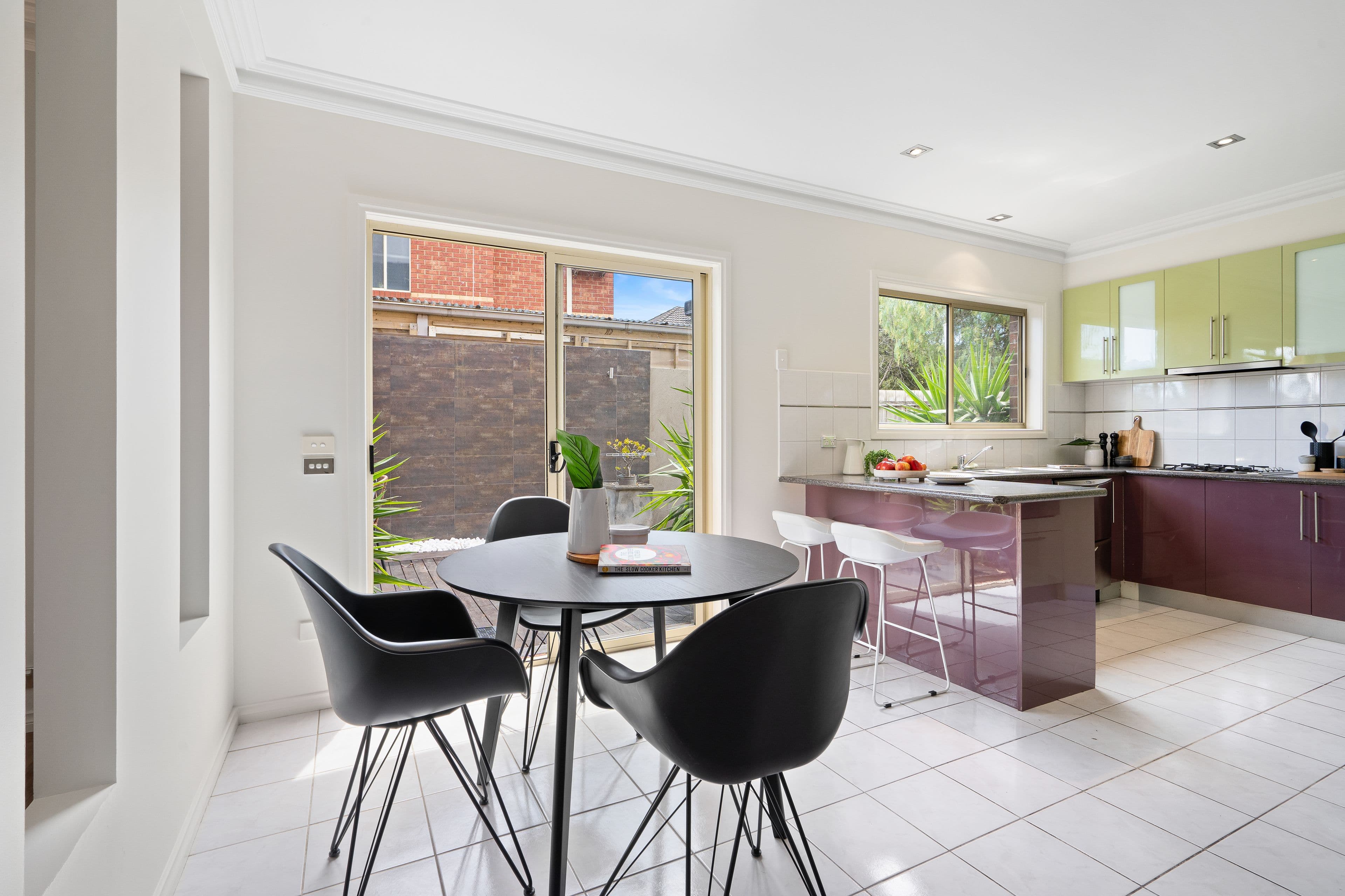 6 Jardier Terrace, South Morang VIC 3752, South Morang - Thumbnail 4