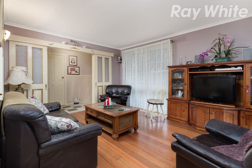 15 Walden Court, Bundoora VIC 3083, Bundoora - Thumbnail 2