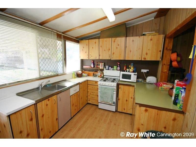 65 Jubilee Street, BECKENHAM WA 6107, Beckenham - Thumbnail 2
