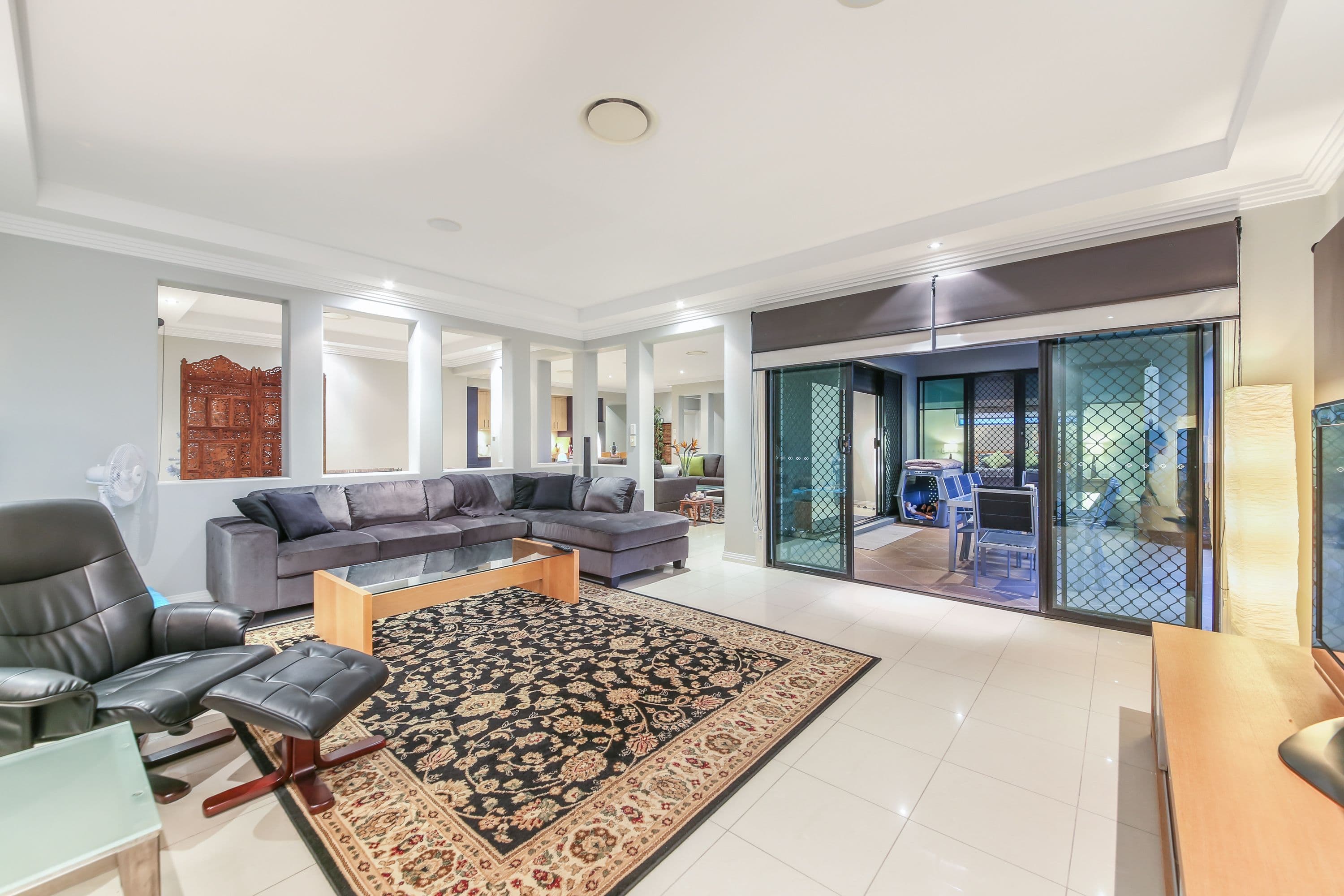 8 Waterview Crescent, Sorrento QLD 4217, Sorrento - Thumbnail 3