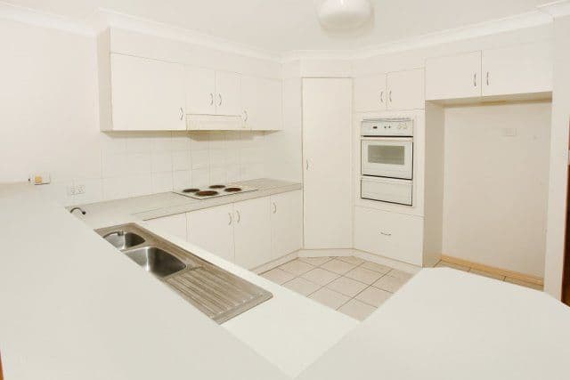 15 William Street, SOUTHPORT QLD 4215, Southport - Thumbnail 6