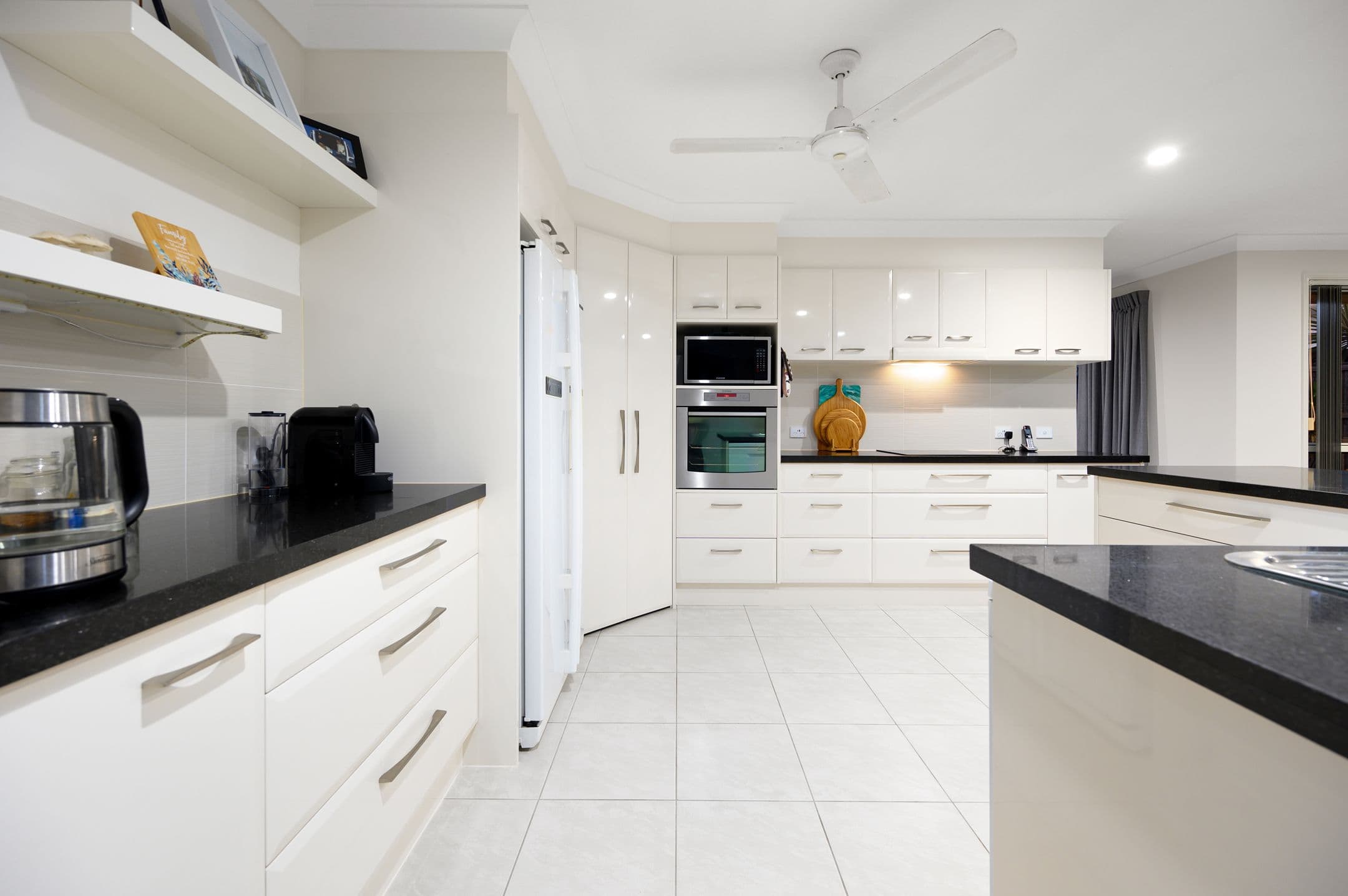 1 Pottinger Crescent, Oxenford QLD 4210, Oxenford - Thumbnail 7