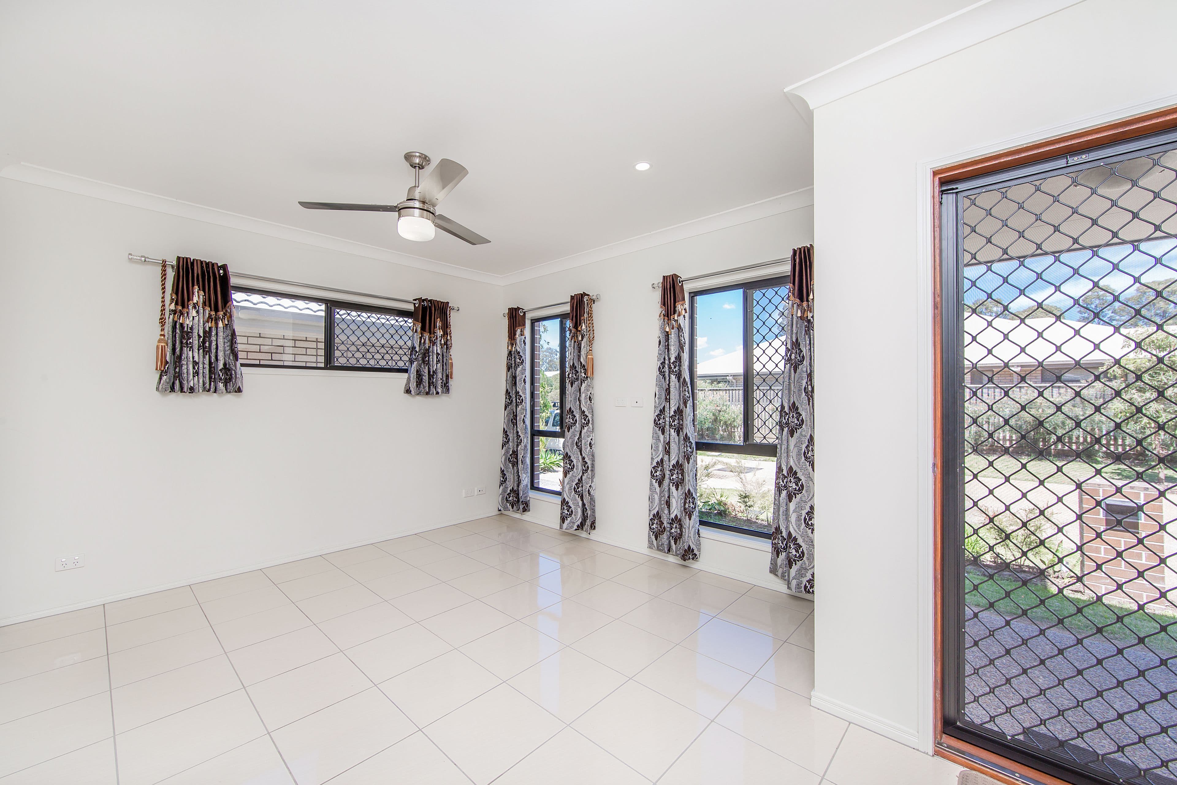 4 Nungatta Circuit, FITZGIBBON QLD 4018, Fitzgibbon - Thumbnail 4