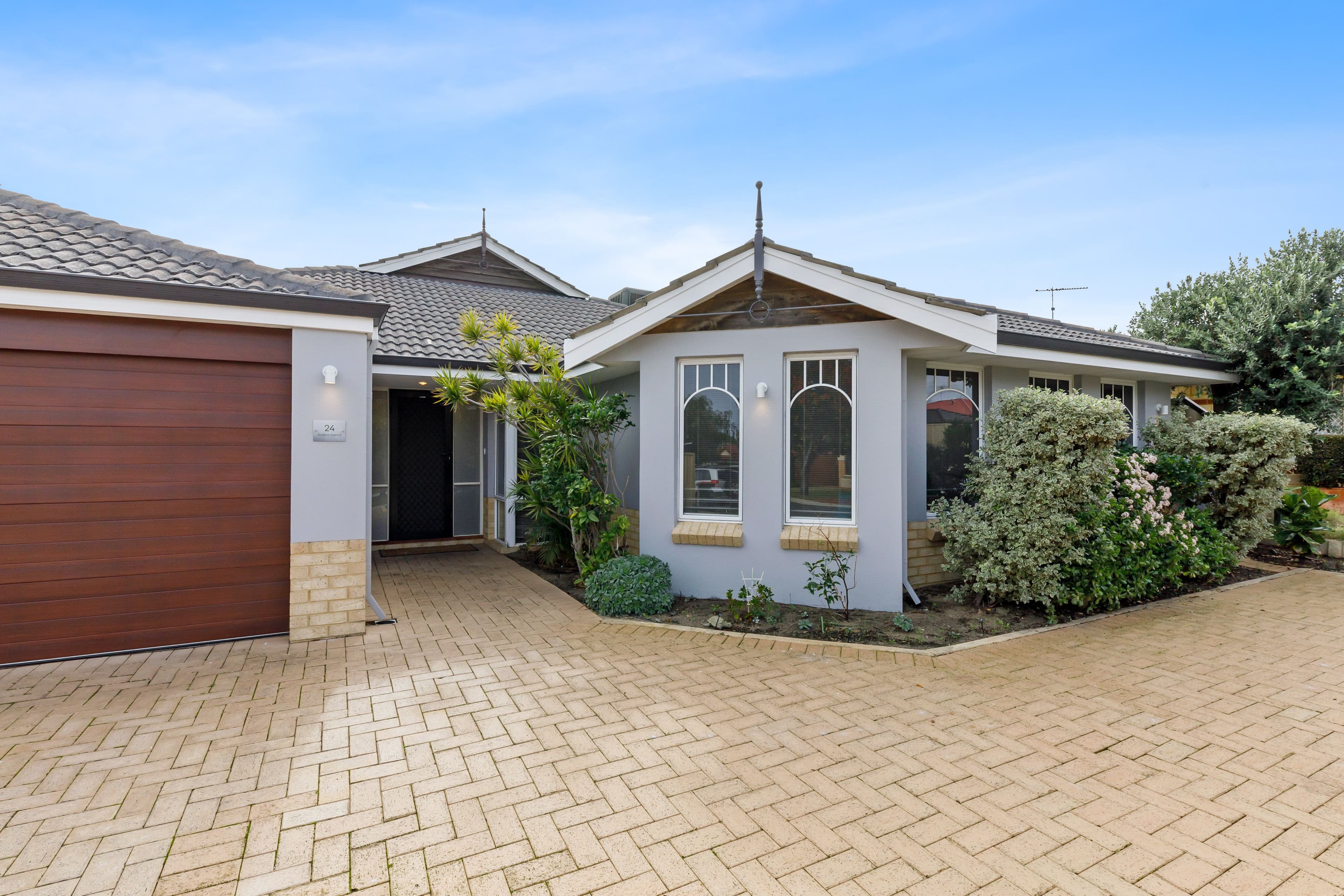 24 Hollins Bend, Madeley WA 6065, Madeley - Thumbnail 3