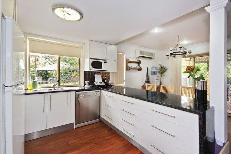 100 Franklin Drive, MUDGEERABA QLD 4213, Mudgeeraba - Thumbnail 2