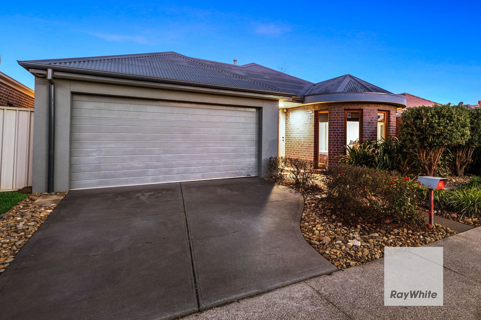 10 St Vincent Way, Caroline Springs VIC 3023, Caroline Springs - Image 1