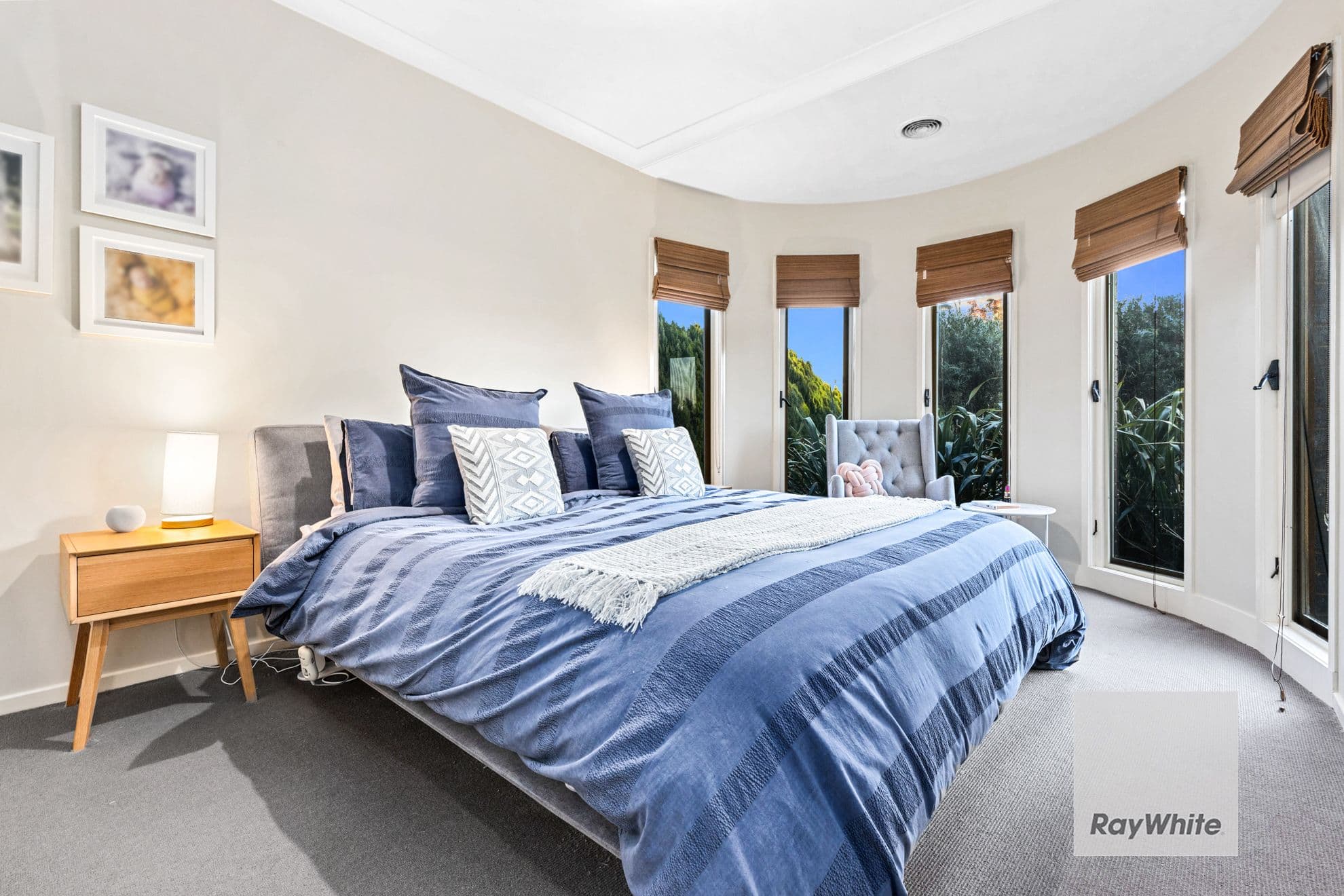 10 St Vincent Way, Caroline Springs VIC 3023, Caroline Springs - Thumbnail 3