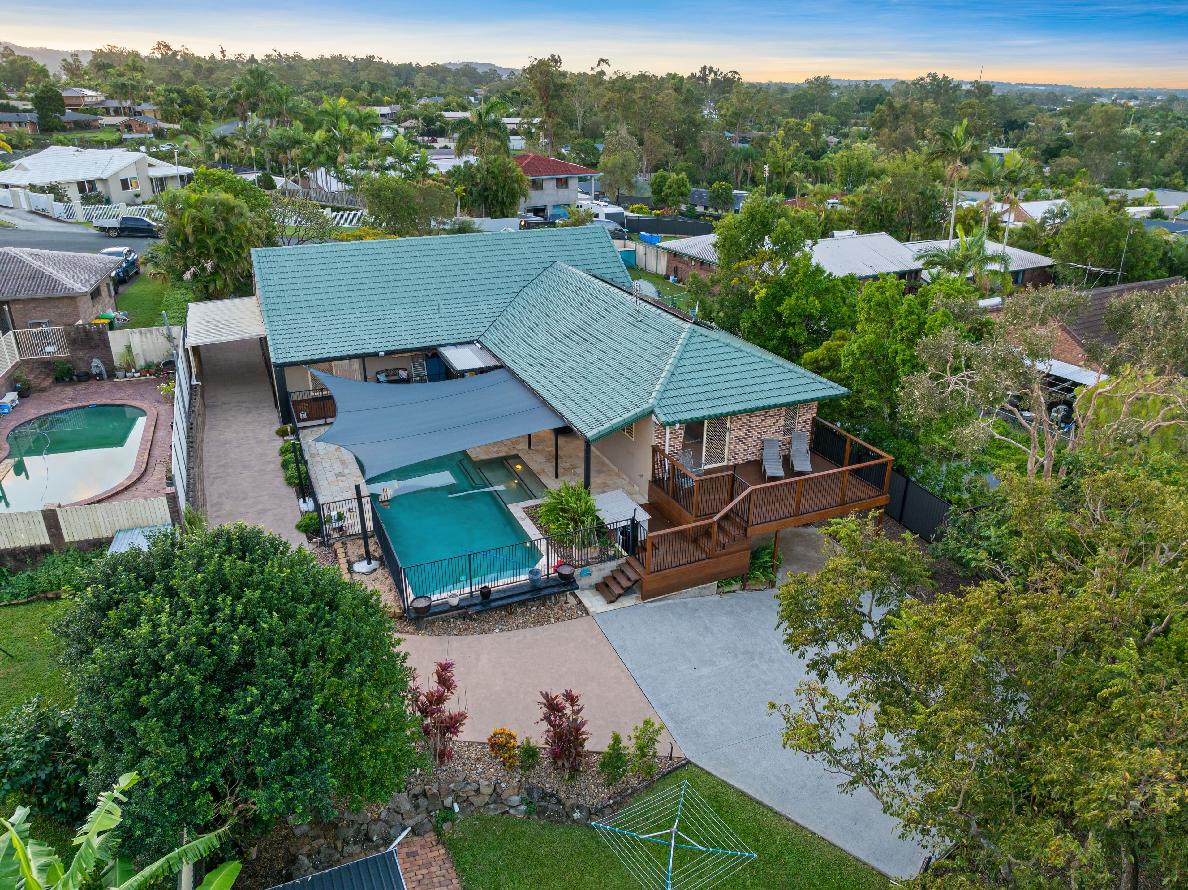 4 Nebraska Court, Oxenford QLD 4210, Oxenford - Thumbnail 2