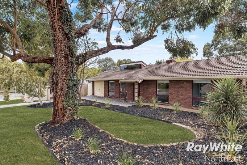 4 Wakefield Crescent, Redwood Park SA 5097, Redwood Park - Thumbnail 2