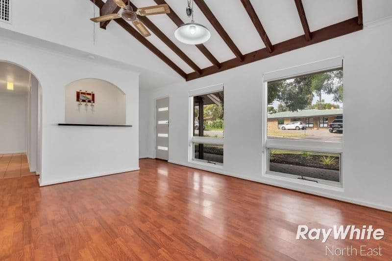 4 Wakefield Crescent, Redwood Park SA 5097, Redwood Park - Thumbnail 3