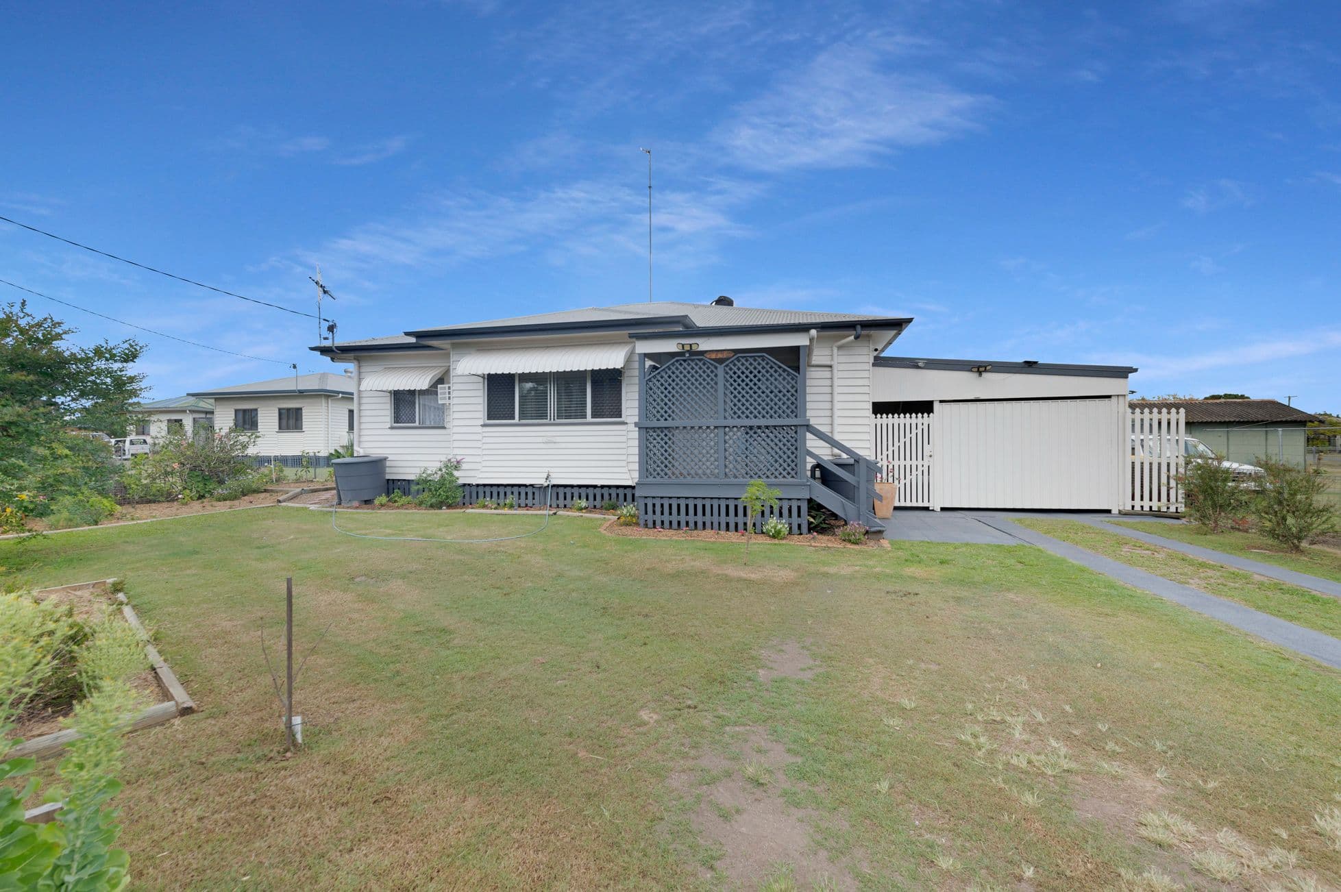 15 Cattermull Street, Svensson Heights QLD 4670, Svensson Heights - Thumbnail 4
