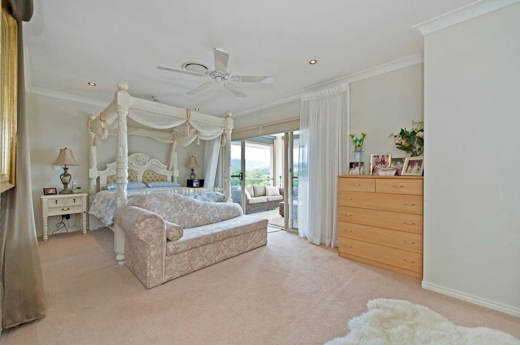 9 Greenacre Way, MAUDSLAND QLD 4210, Maudsland - Thumbnail 4