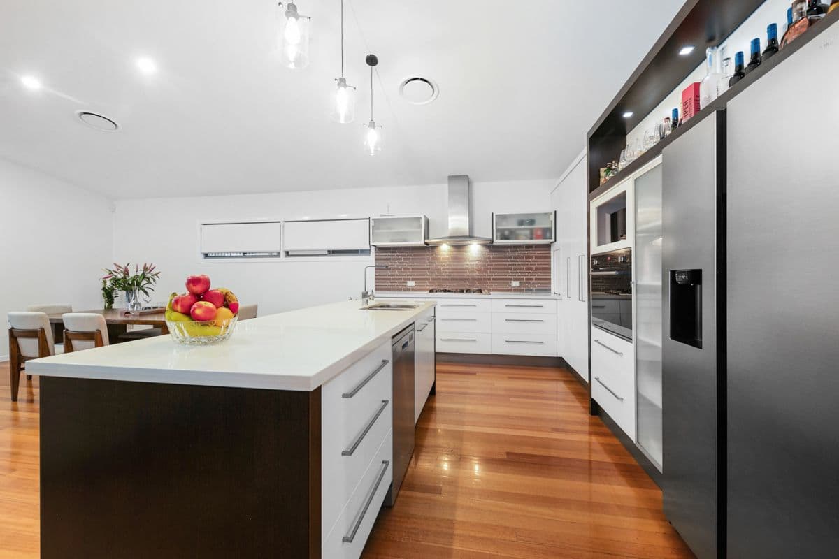 23 Raceview Avenue, Hendra QLD 4011, Hendra - Thumbnail 6
