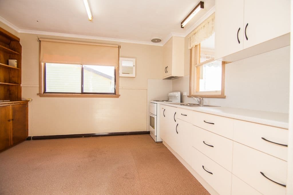 25 Trethewie Street, RAVENSWOOD TAS 7250, Ravenswood - Thumbnail 4