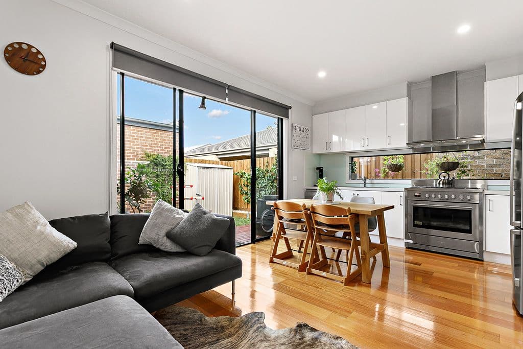 31 Clarendon Parade, West Footscray VIC 3012, West Footscray - Thumbnail 2