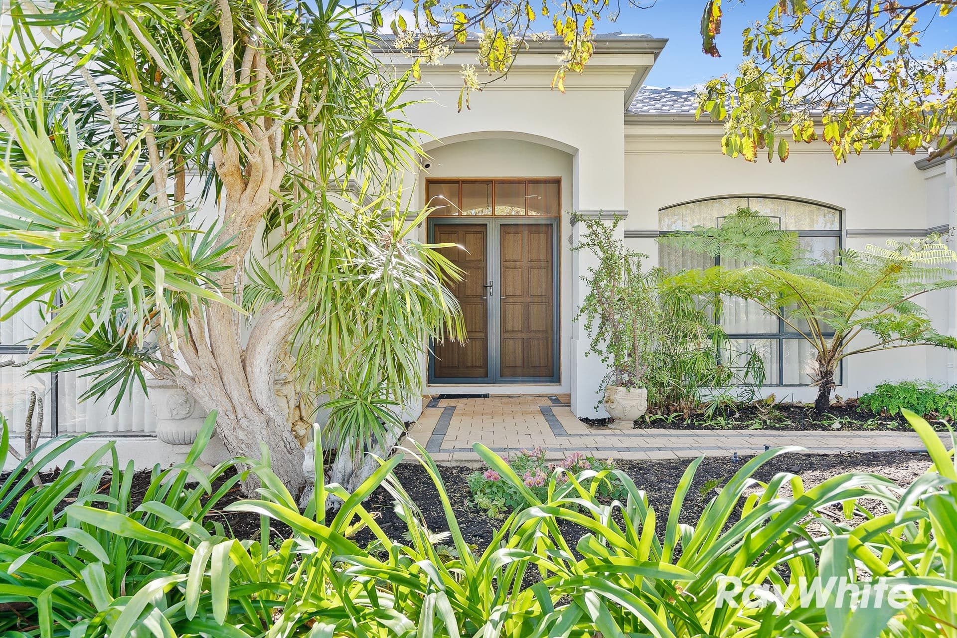 12 Muir Street, Halls Head WA 6210, Halls Head - Image 1