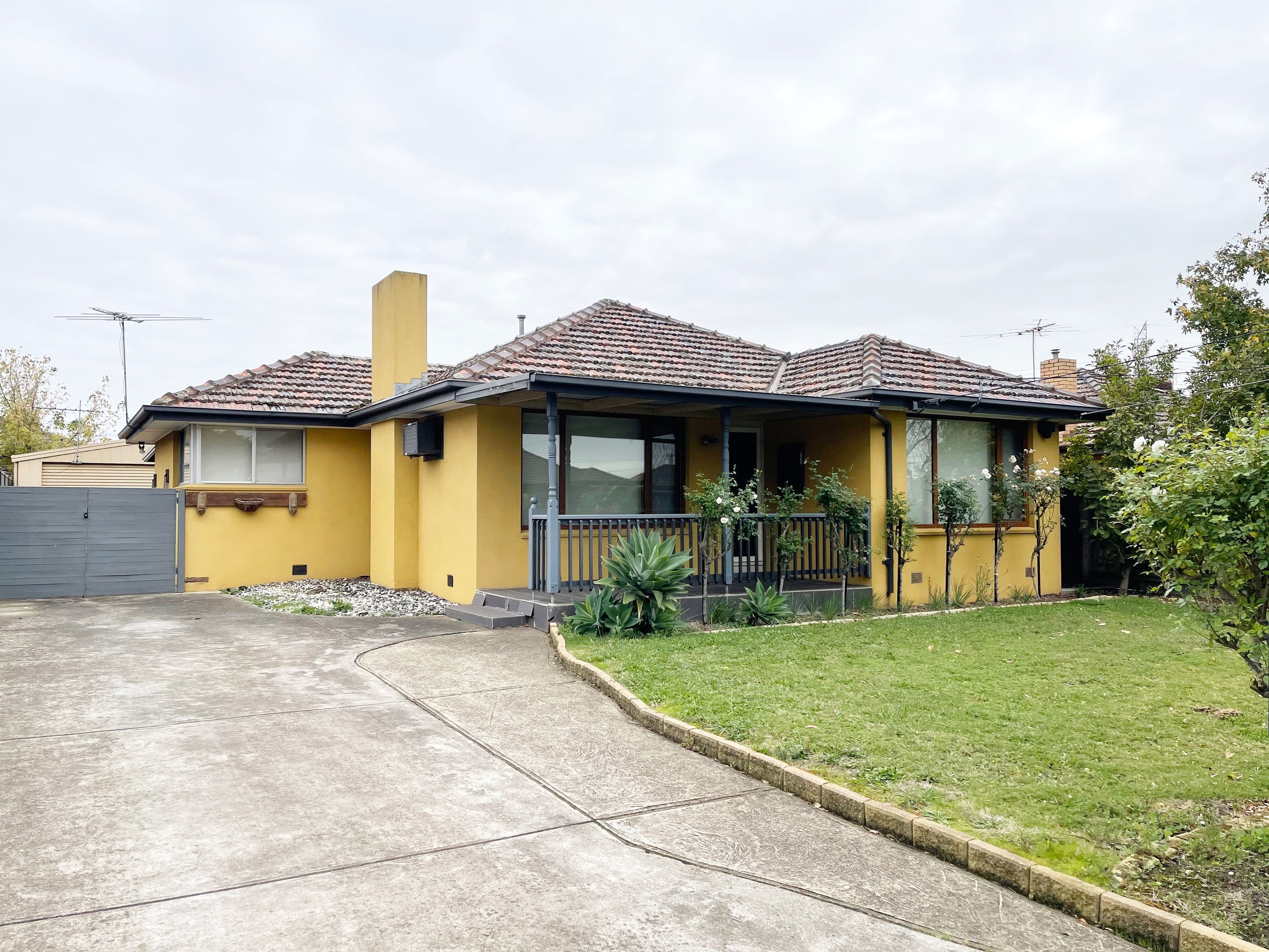 5 Warwick Court, Thomastown VIC 3074, Thomastown - Image 1