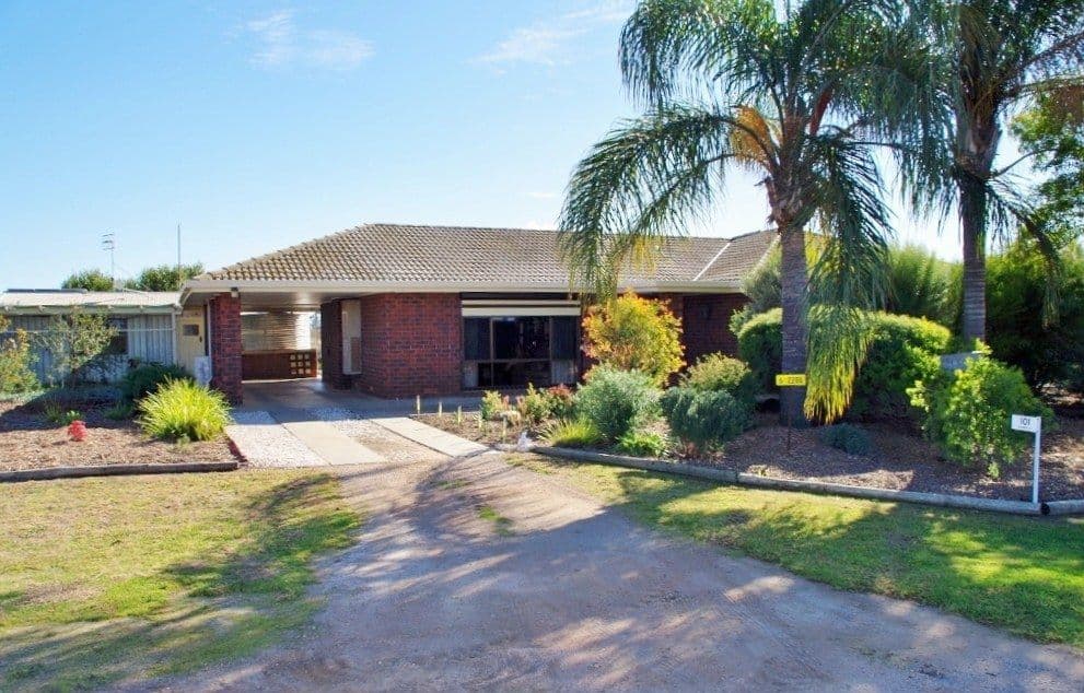 101 Barwon Street, Renmark SA 5341, Renmark North - Image 1