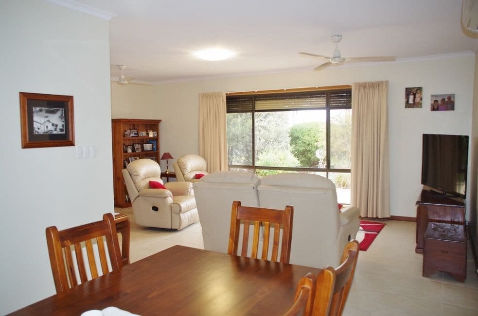 101 Barwon Street, Renmark SA 5341, Renmark North - Thumbnail 6