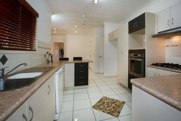 54 Colchester Crescent, KIRWAN QLD 4817, Kirwan - Thumbnail 2